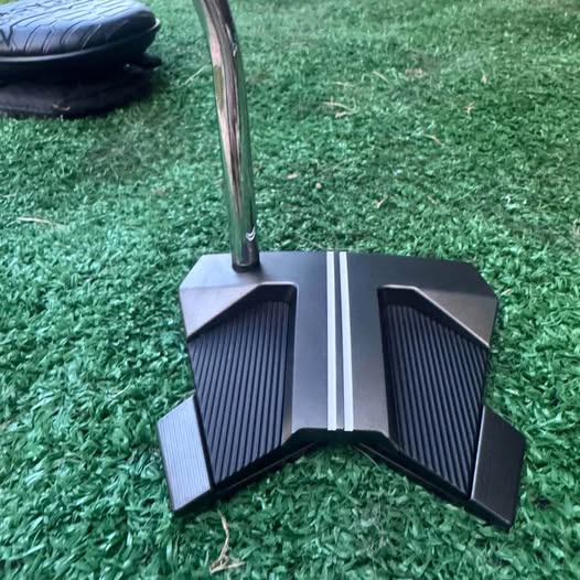 SCOTTY CAMERON BLACK