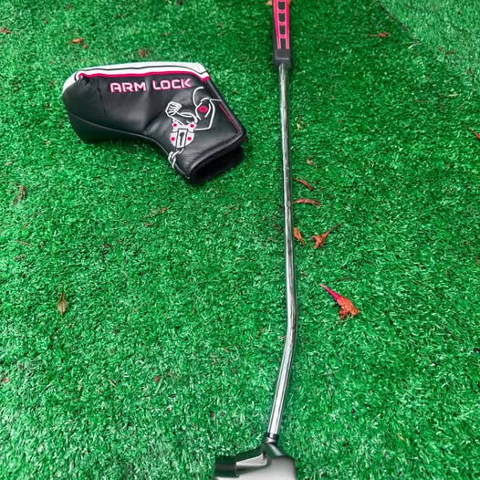 ODYSSEY ARM LOCK DOUBLE WIDE 40” PUTTER ⛳️