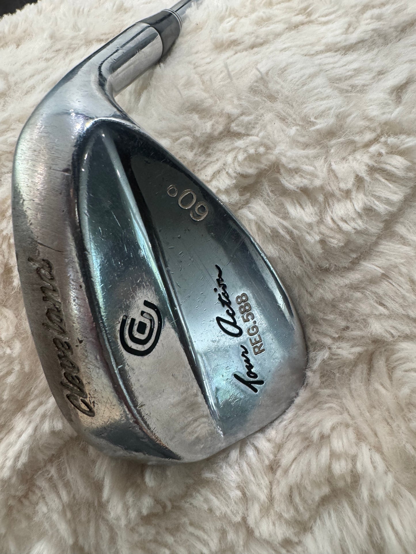 Cleveland tour action, Reg. 588 60° wedge.