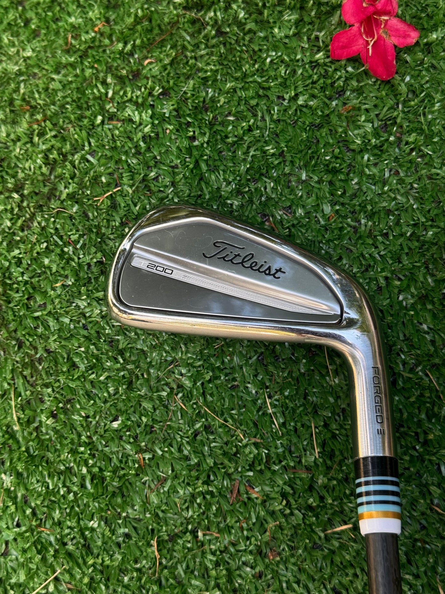 TITLEIST T200 GOLF IRON WITH UPGRADE SHAFT