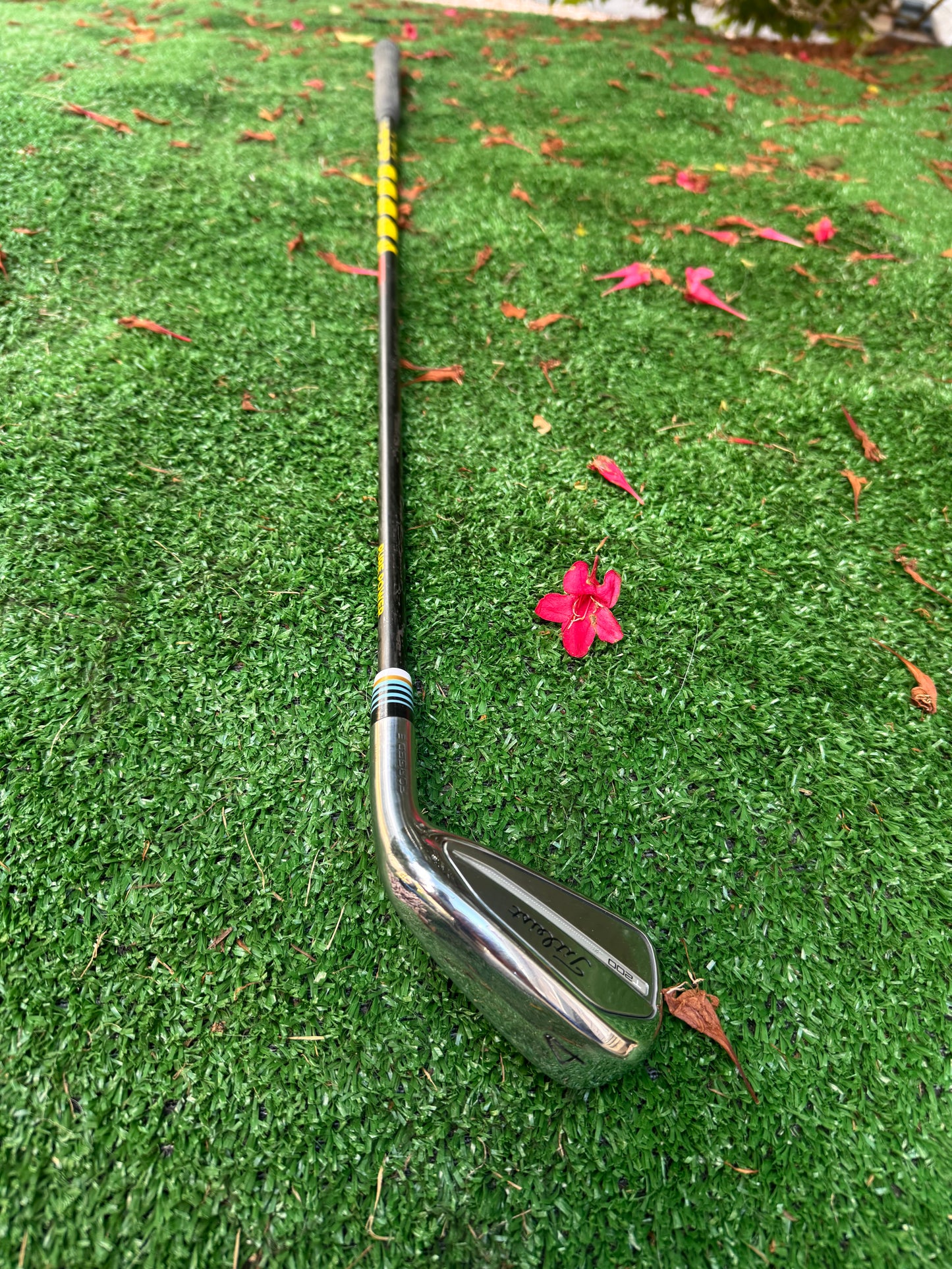 TITLEIST T200 GOLF IRON WITH UPGRADE SHAFT