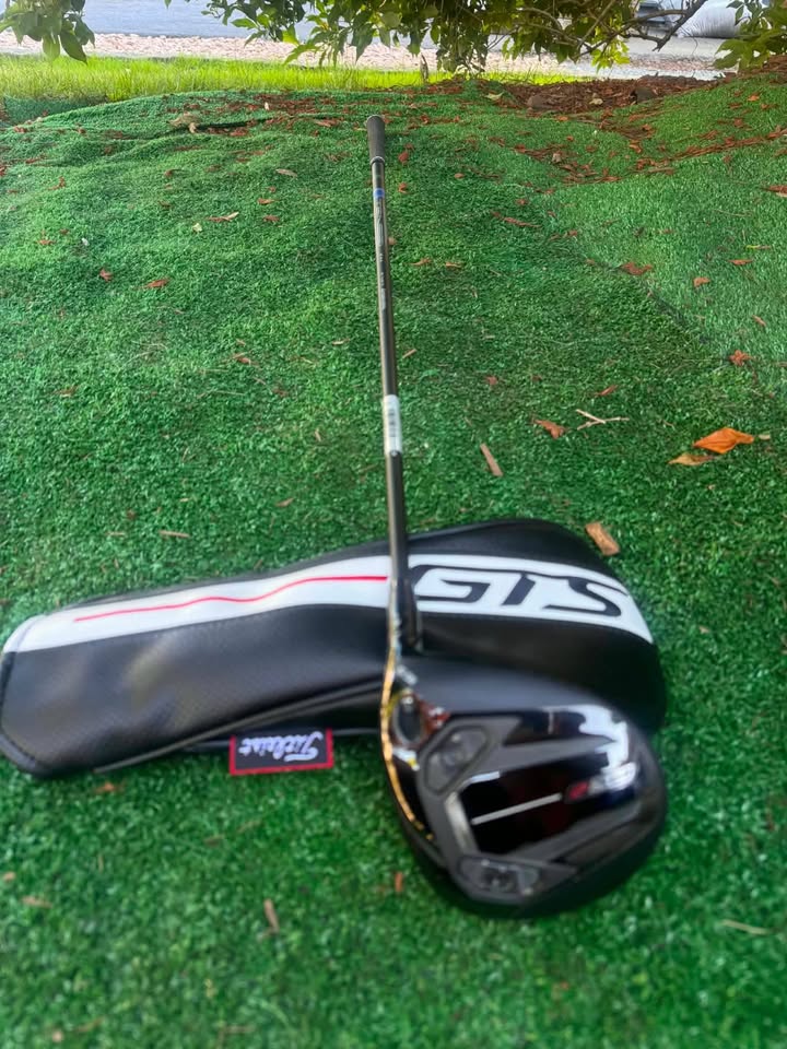 TITLEIST GOLF FAIRWAY 4W