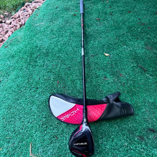 TaylorMade Stealth Hybrid - 4 Hybrid - Stiff Flex
