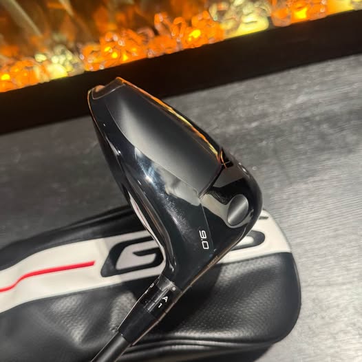 TITLEIST GTS2 GOLF ⛳️ DRIVER