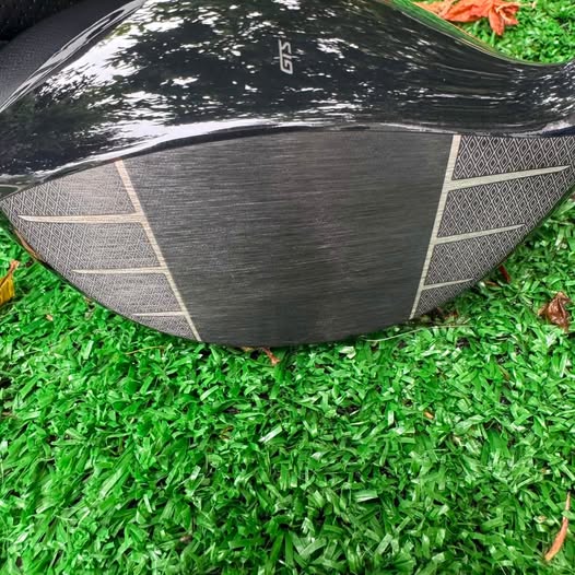 GTS2 TITLEIST GOLF DRIVER 9*