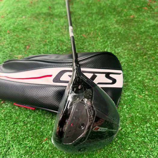 TITLEIST GTS3 GOLF DRIVER 10* ⛳️