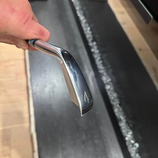 TITLEIST T200 GOLF IRON WITH UPGRADE SHAFT