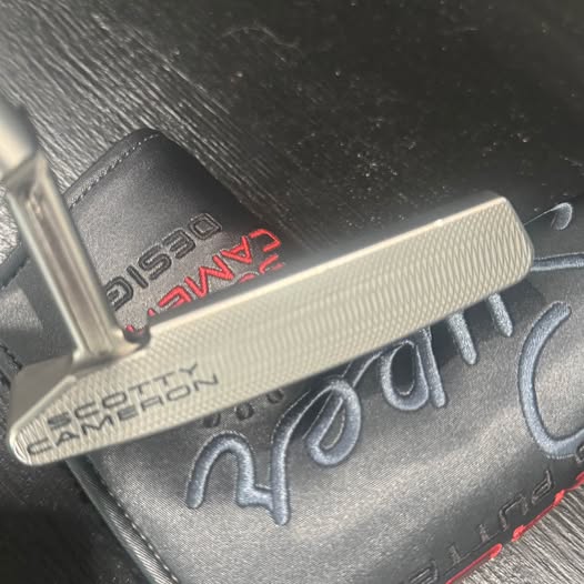 LH - SCOTTY CAMERON SUPER SELECT NEWPORT 2 GOLF