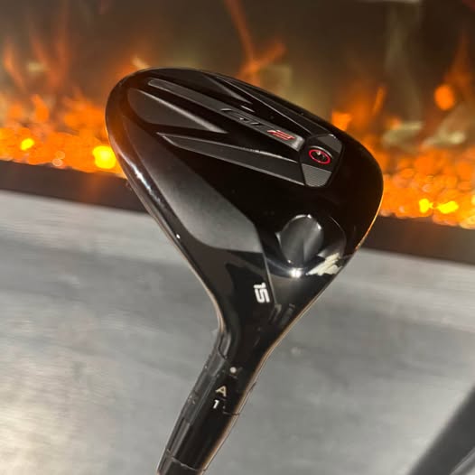 TITLEIST GT2 FAIRWAY 3 WOOD TOUR AD DI SHAFT GOLF