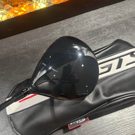 TITLEIST GTS2 GOLF ⛳️ DRIVER