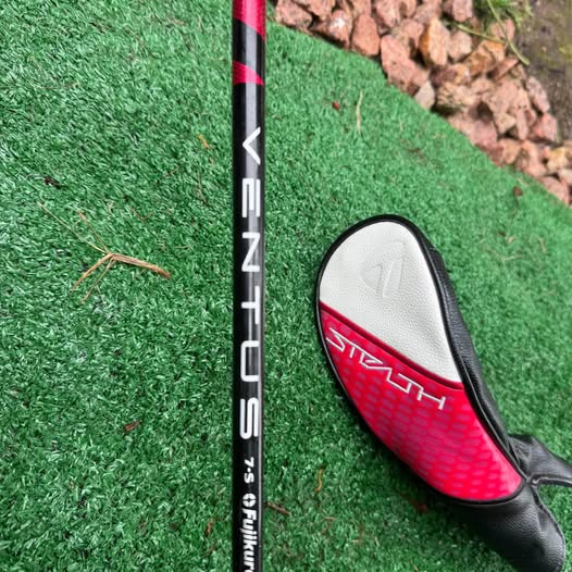 TaylorMade Stealth Hybrid - 4 Hybrid - Stiff Flex