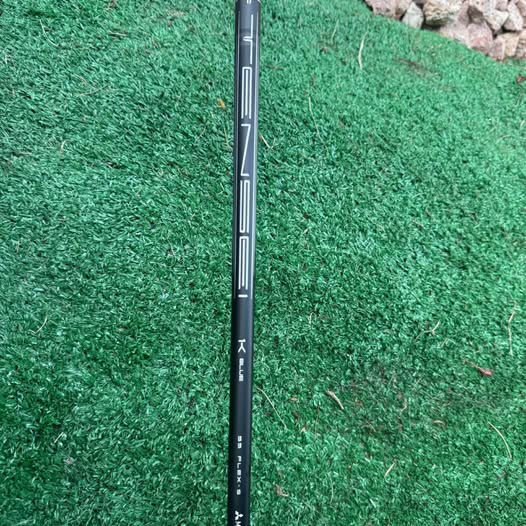 TITLEIST GT2 GOLF DRIVER 10*