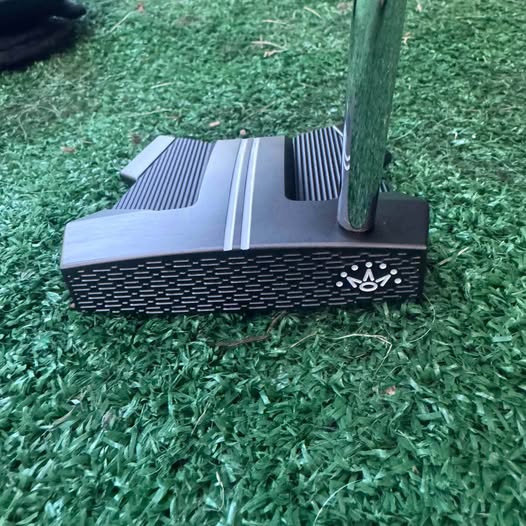 SCOTTY CAMERON BLACK