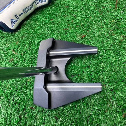 ODYSSEY Ai-ONE SQUARE2SQUARE #7 35” PUTTER ⛳️
