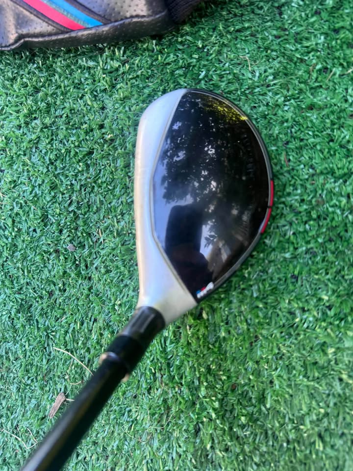 M4 TAYLOR MADD HYBRID GOLF CLUB