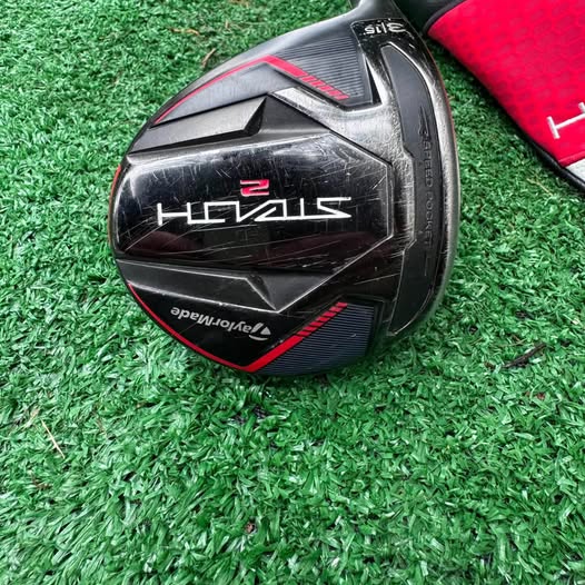 TaylorMade Stealth 2 Fairway Wood - 3W - Regular Flex