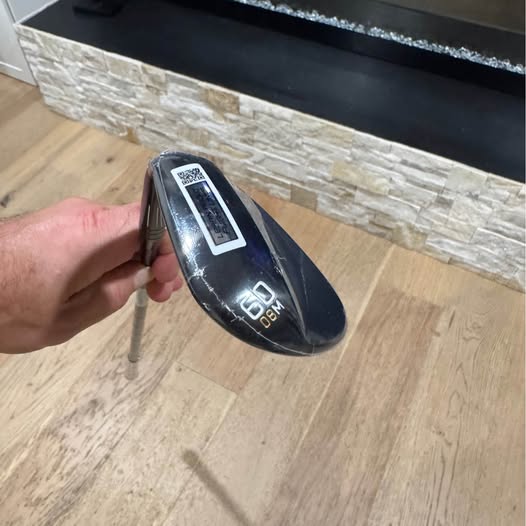 BLACK VAPOUR SM11 VOKEY - TITLEIST
