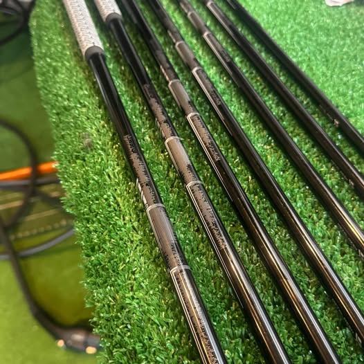 CUSTOM IRON SET RAW