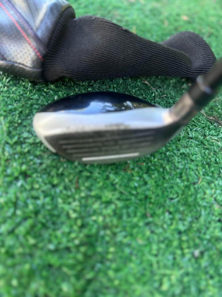 M4 TAYLOR MADD HYBRID GOLF CLUB