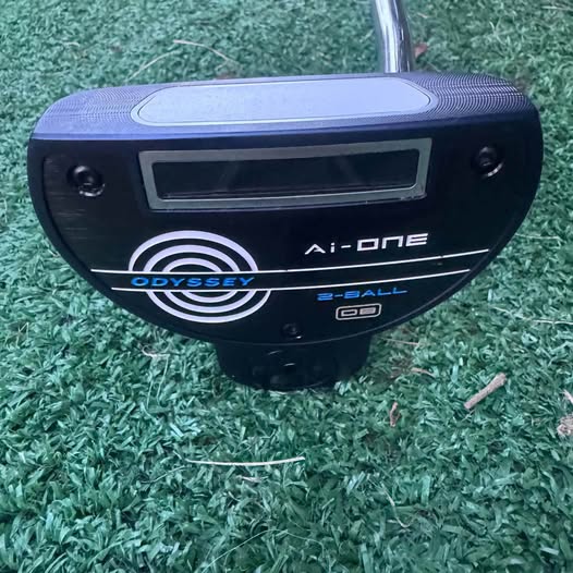 ODYSSEY 2 BALL GOLF PUTTER