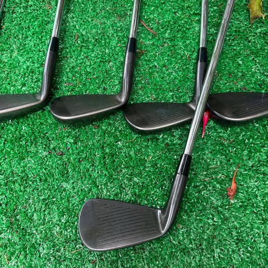 COBRA KING TEC GOLF IRON SET - 4-PW/GW 56/60