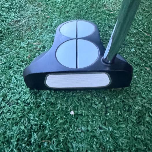 ODYSSEY 2 BALL GOLF PUTTER