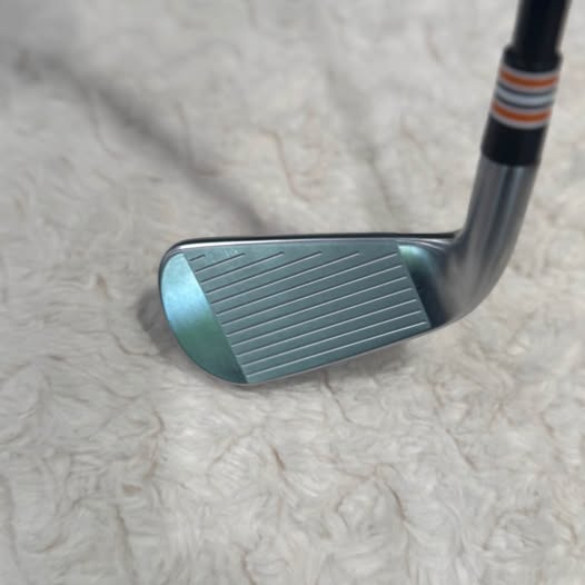 TITLEIST U505 UTILITY IRON TOUR AD