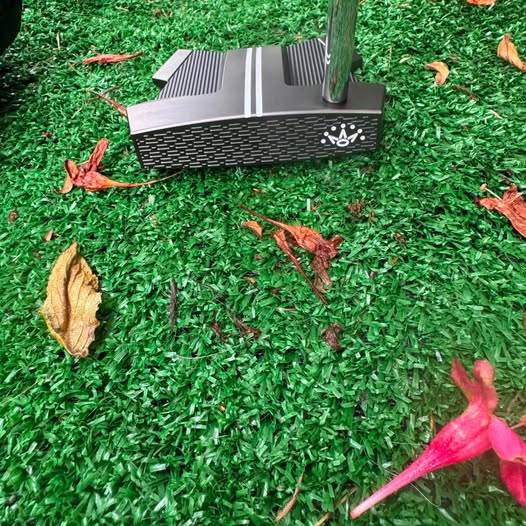 Black Phantom 11 Scotty Golf Putter Limited