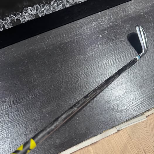 TITLEIST T200 GOLF IRON WITH UPGRADE SHAFT