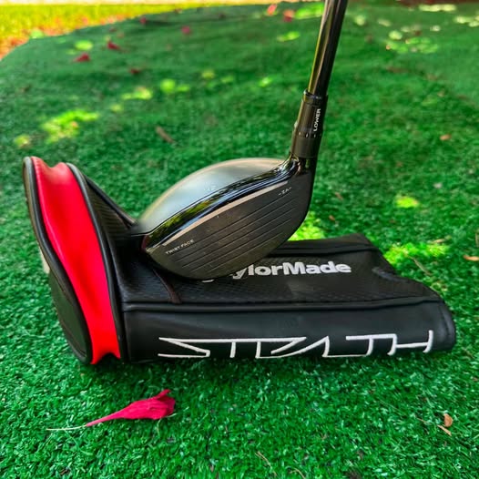 TAYLOR MADE STEALTH PLUS 3 wood golf fairway