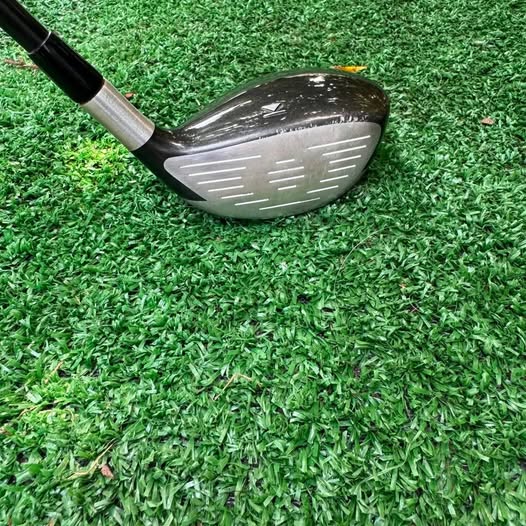 LEFT HAND TITLEIST ⛳️ FAIRWAY 3W