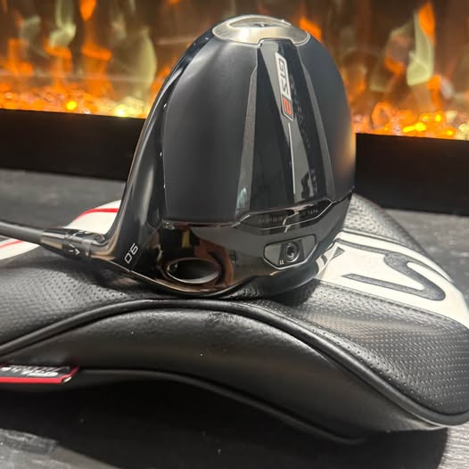 TITLEIST GTS2 GOLF ⛳️ DRIVER