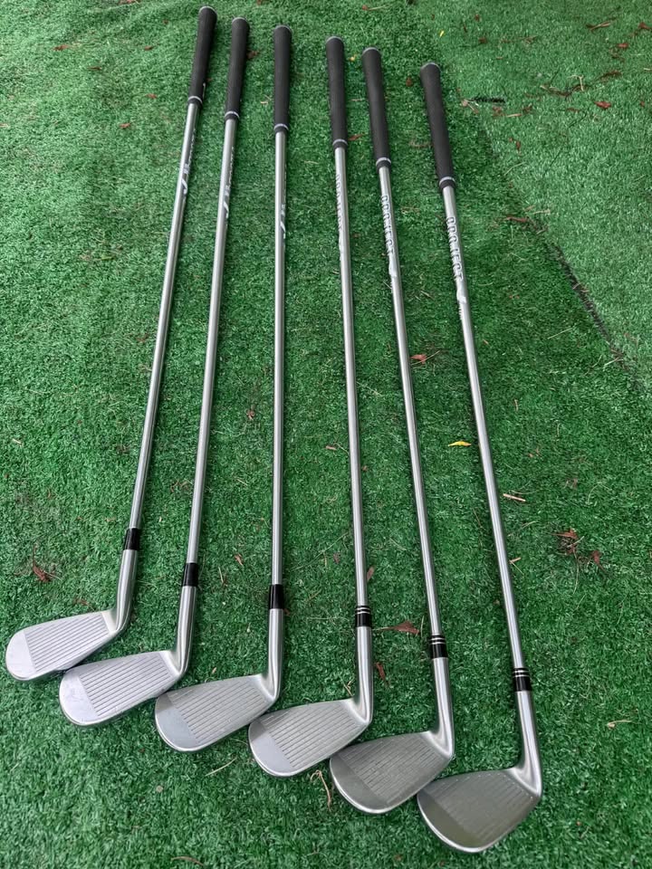 MIZUNO JPX921 TOUR IRON SET 5-pw - upgrade shafts