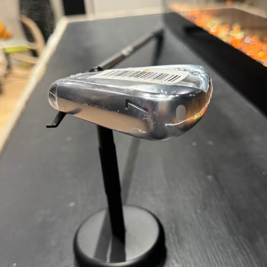 SRIXON ZX5 - 7 IRON (NEW IN PACKAGING)