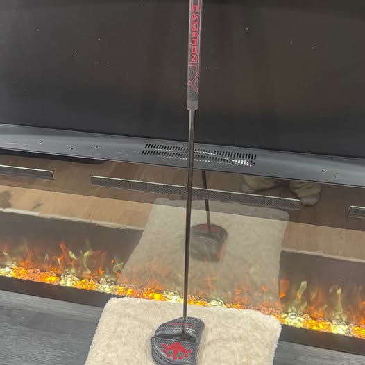 SCOTTY CAMERON 11r OC GOLF PUTTER
